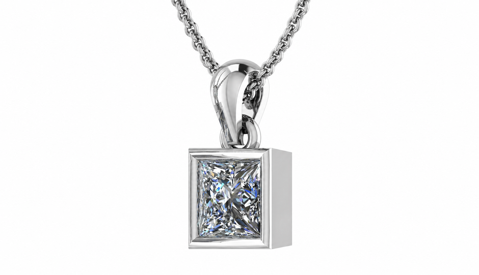 ROYAL FRAME PRINCESS PENDANT
