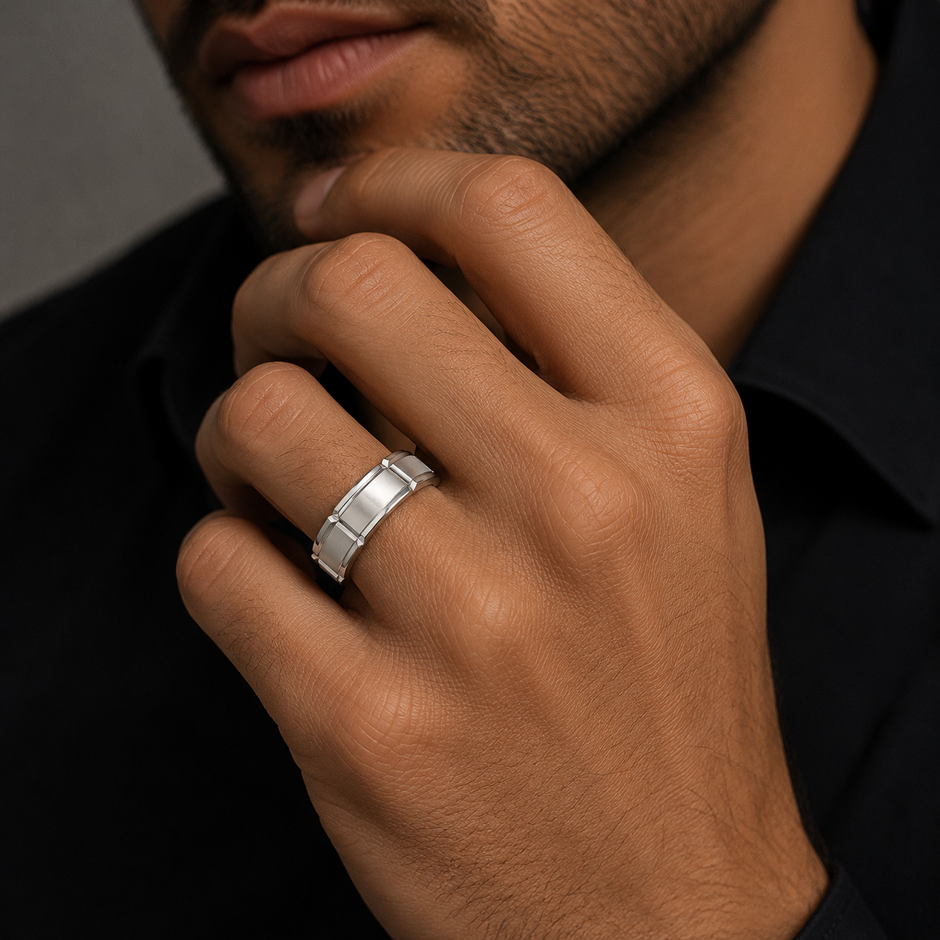 Gentlemen Collection - FORTRESS WHITE BAND