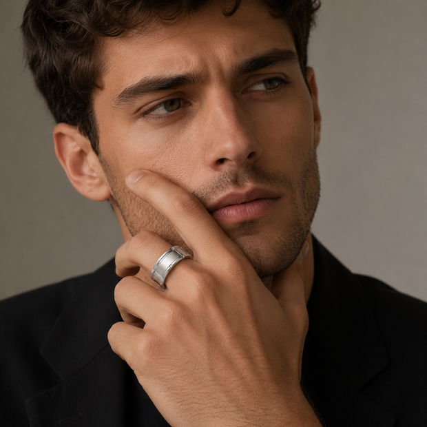 Gentlemen Collection - FORTRESS WHITE BAND