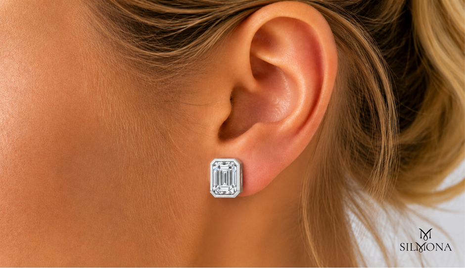 EMERALD FRAME SOLITAIRE STUD EARRING